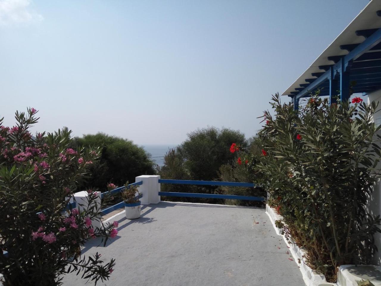 Blue Horizon Ios Hotel Exterior photo